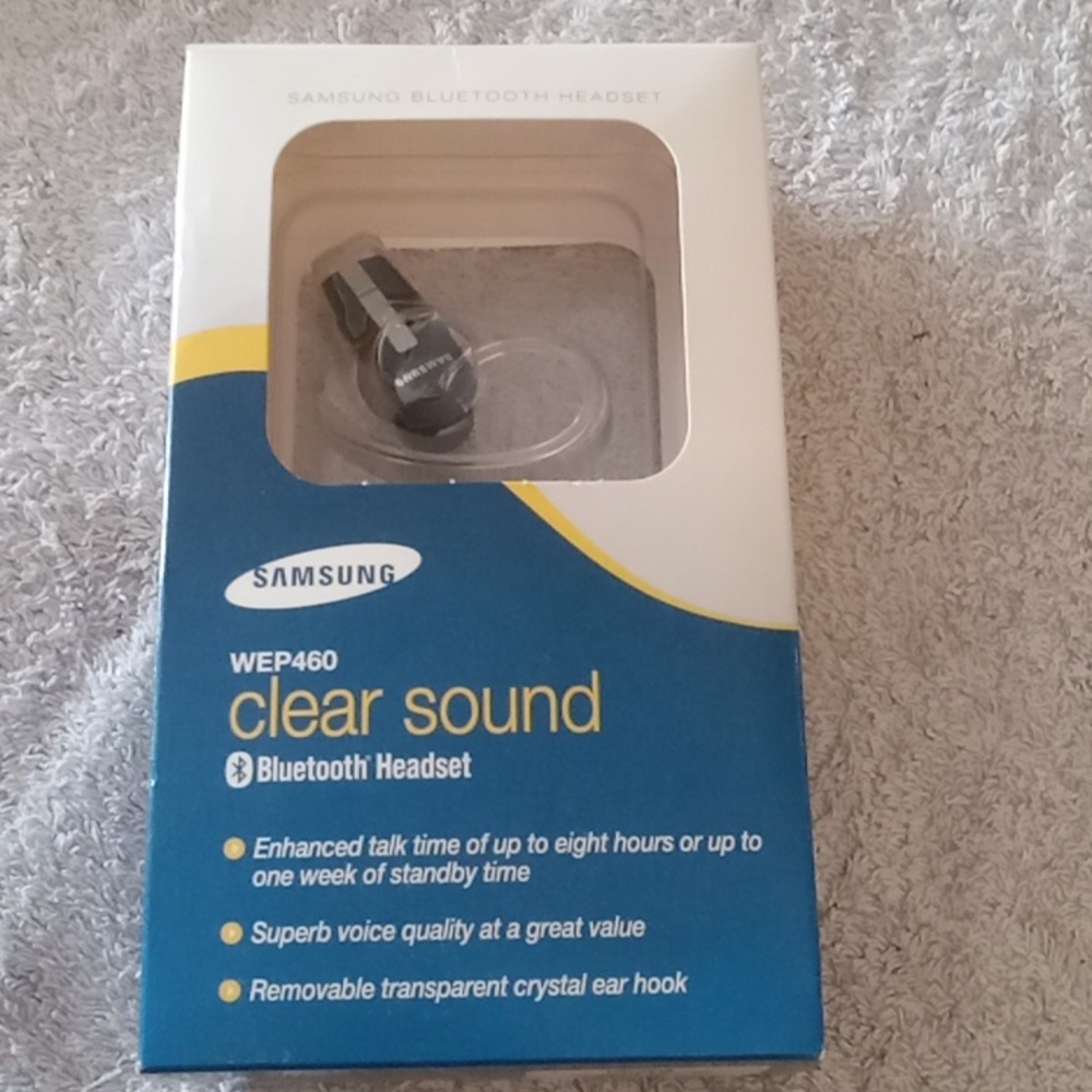 NEW Samsung wireless Bluetooth headset nwt nib